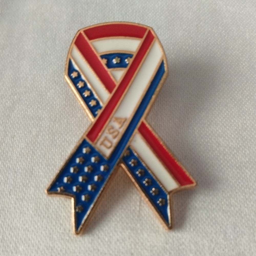USA Ribbon Pin